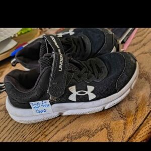 Under Armour Kids Black Sneakers
